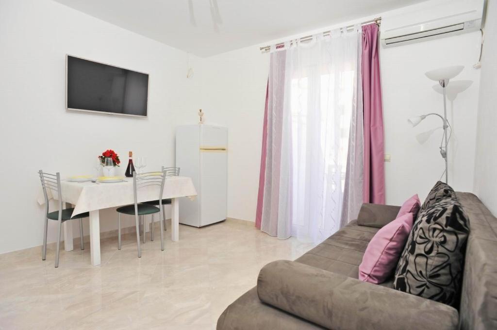 Apartments Lenka Sutivan Room photo